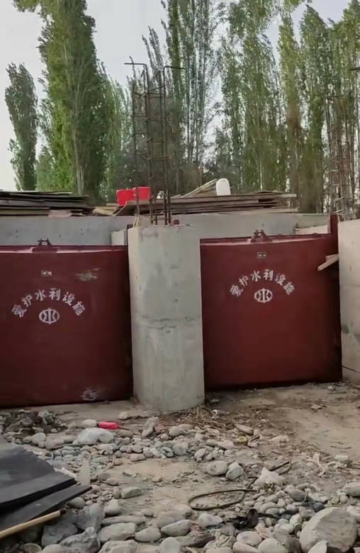 ���̰���